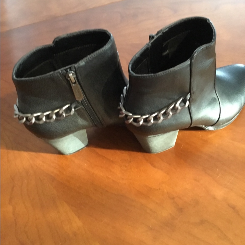 Circus  by Sam Edelman Black ankle Boots